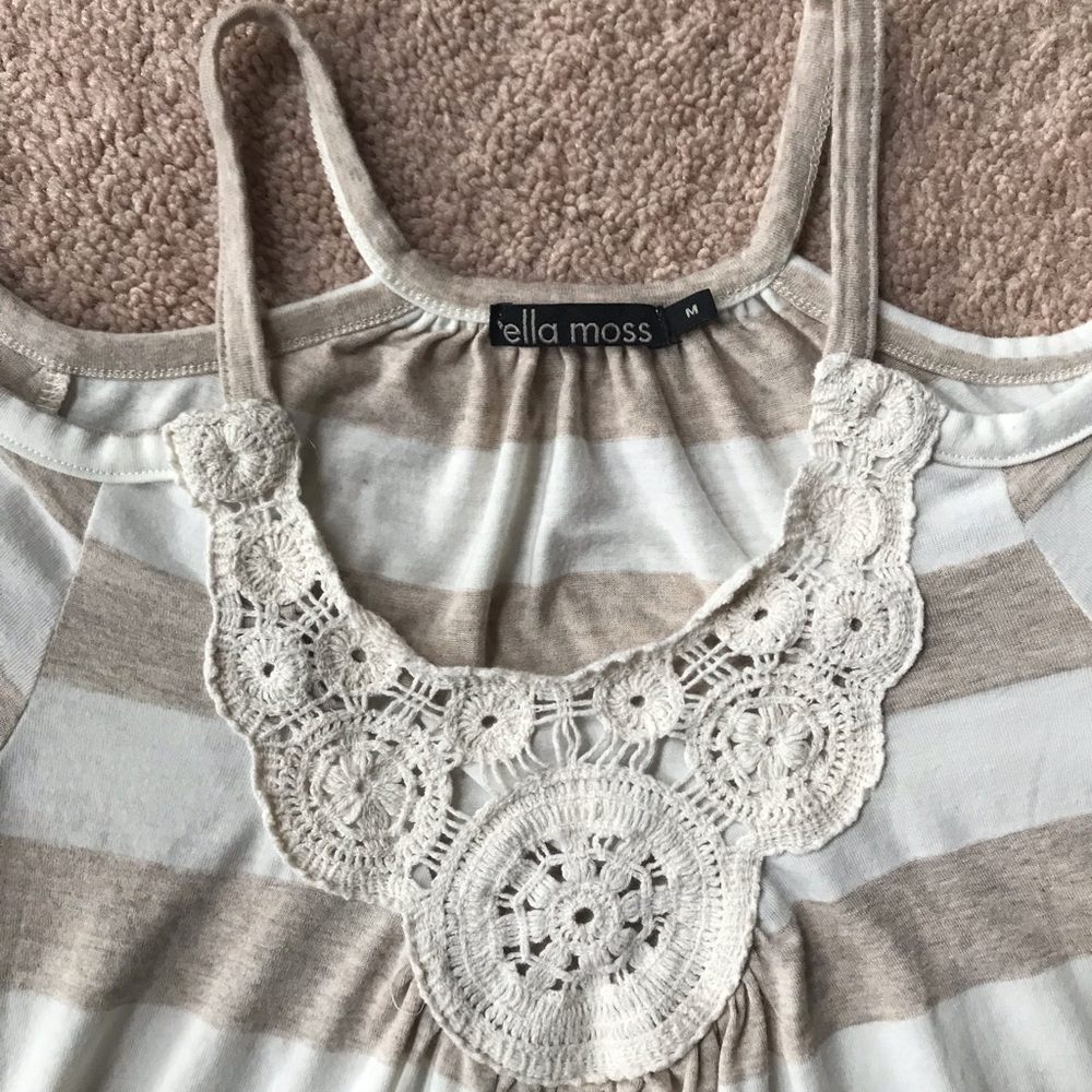 Cold Shoulder Top - Picture 2 of 6